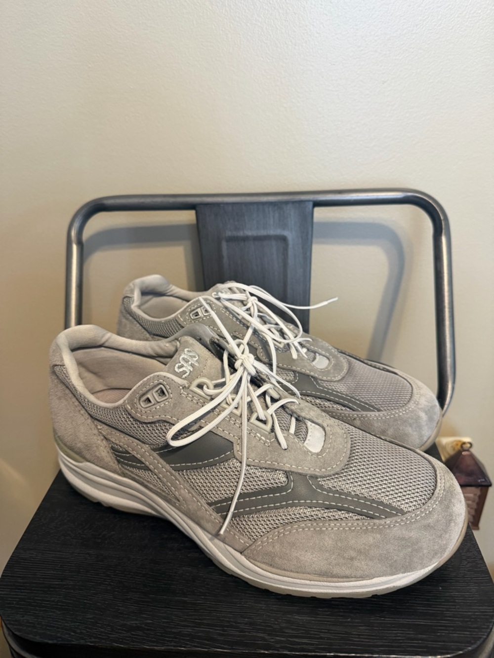 SAS Tripad Comfort Walking Shoes Gray Suede Mesh Lace Up Sneakers 9.5 M